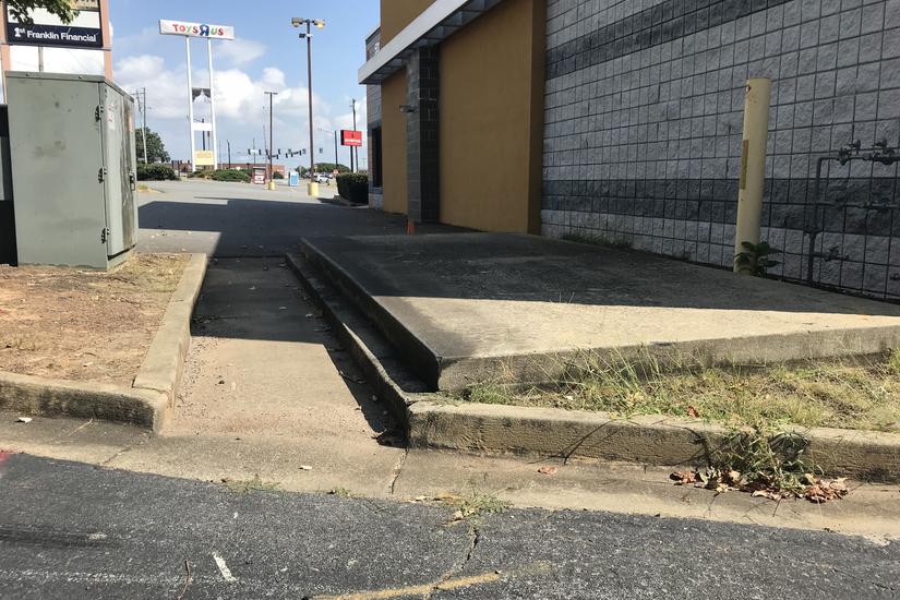 Manny Pad Ledge FindSkateSpots