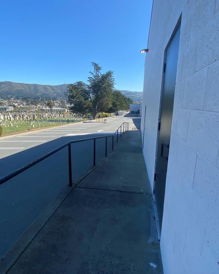 Preview image for Colma Long Kink Rail