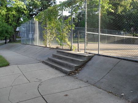 Image for Summit Ave - 4 Stair Bank To Ledge