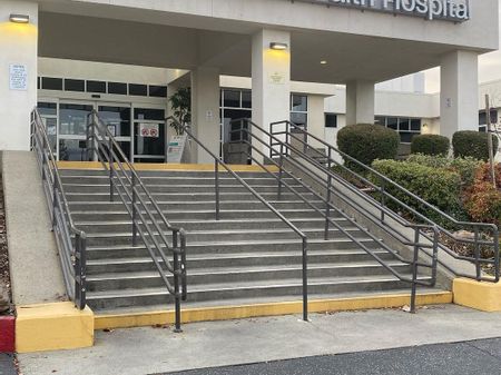 Preview image for Sutter Auburn Faith Hospital - 14 Stair Rail