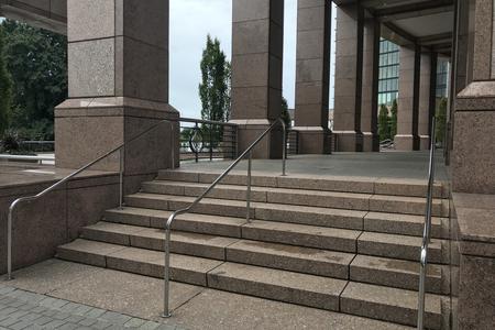 Preview image for Kinked 6 Stair Rail