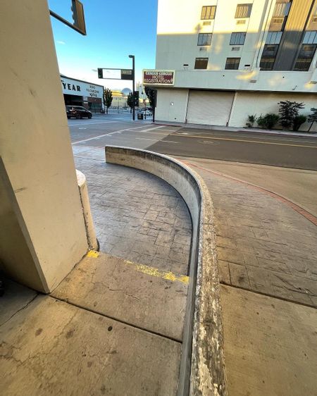 Preview image for Circus Circus - Parking Deck Curve Ledge