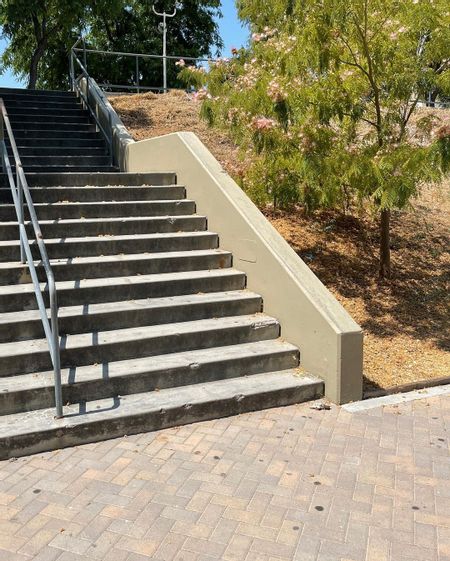 Preview image for El Camino Real High School - 11 Stair Hubba