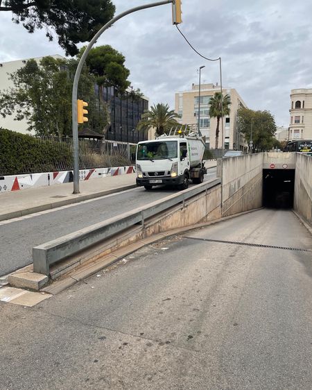 Preview image for Plaça Mercat - Flat Rails