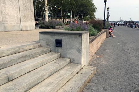 Image for Battery Park 6 Stair Out Ledge