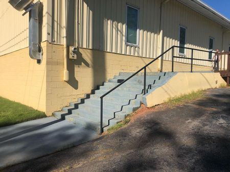 Image for Cruselle Freeman Church 11 Stair Rail