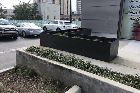 Preview image for Metal Planter Ledge