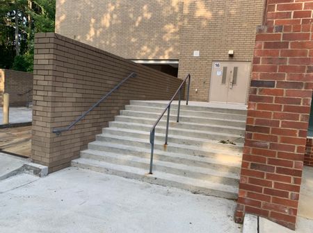 Preview image for Therrell High School - 10 Stair Rail