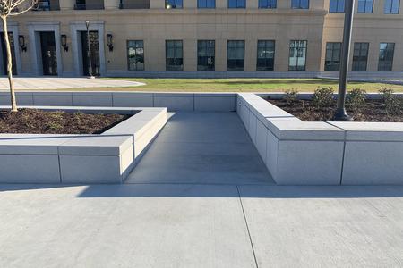 Image for skate spot Capitol Plaza thumbnail 6