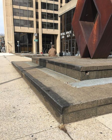 Preview image for Hopkins Plaza - Sculpture Ledges