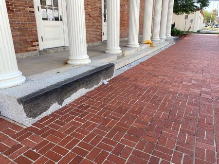 Preview image for United States Customhouse Ledges