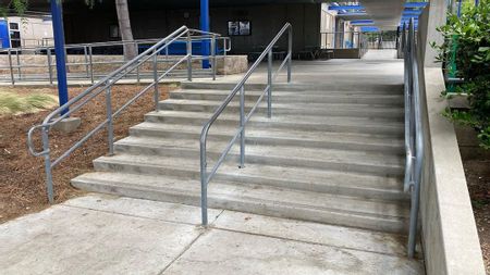 Image for Hollencrest Middle School - 8 Stair Rail