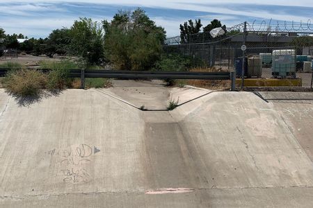 Image for Washington St Over Guardrail To Bank