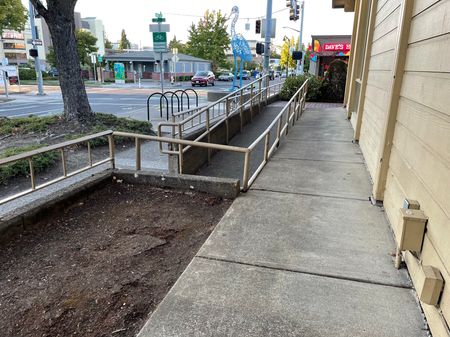 Preview image for 13th & Alder rails