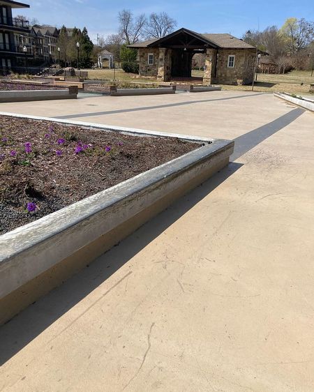 Preview image for Lillian Webb Park - Ledges