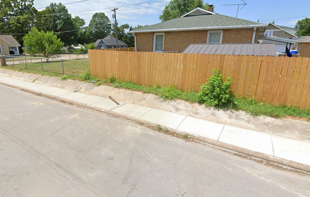 Image for skate spot Weller Avenue Banks thumbnail 2