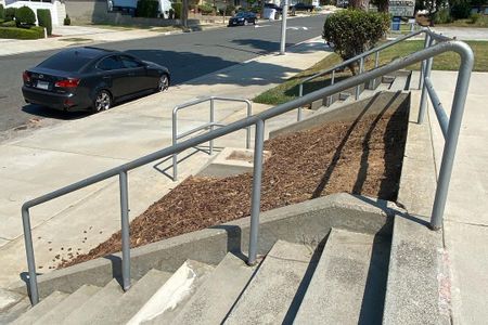 Preview image for Broadacres Avenue School 9 Stair Rail