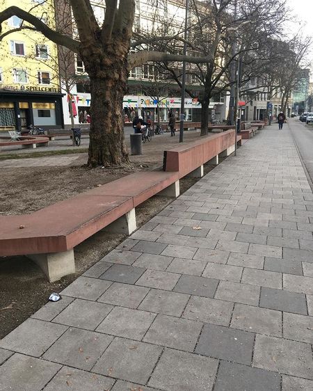 Preview image for Stiglmaierplatz Step Up Ledges