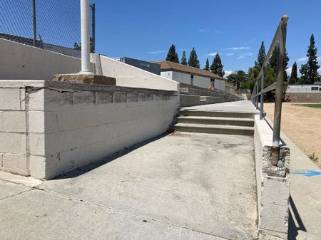 Preview image for Bernardo Yorba Middle School - 3 Stair Out Ledge