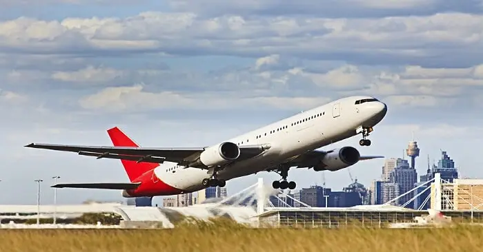 Best airport for travel to Sydney: