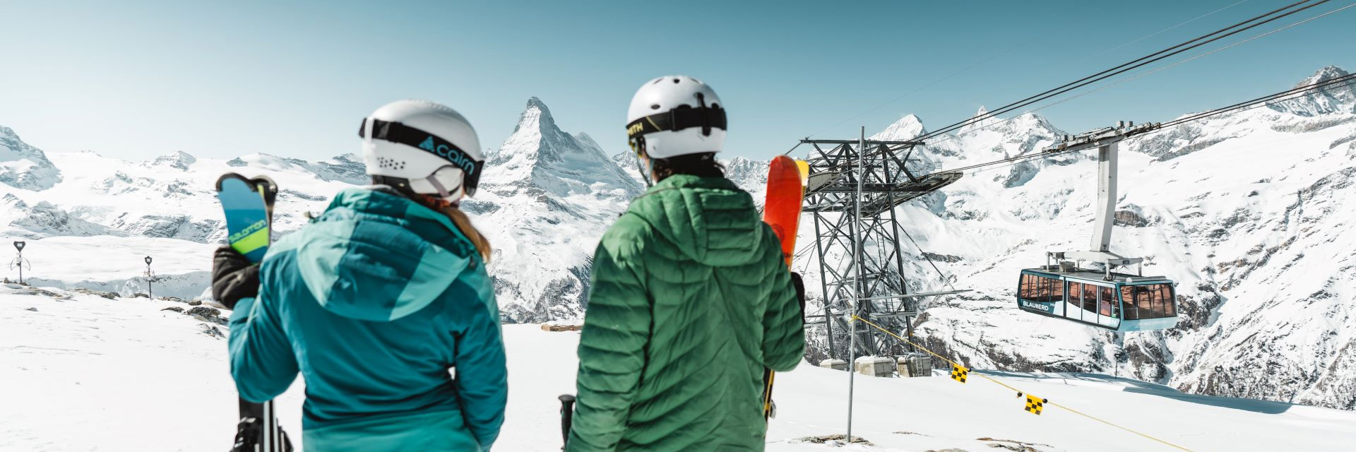 Ski-in ski-out ski chalets and luxury ski rentals for seamless ski holidays.