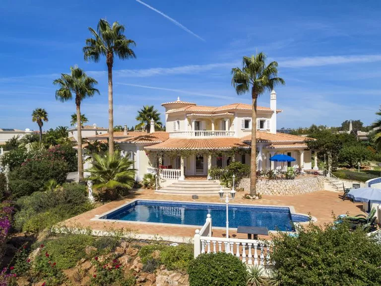 Luxury holiday rentals in Portugal