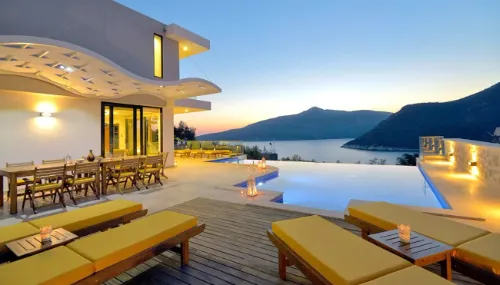 Luxury villas in Turkey