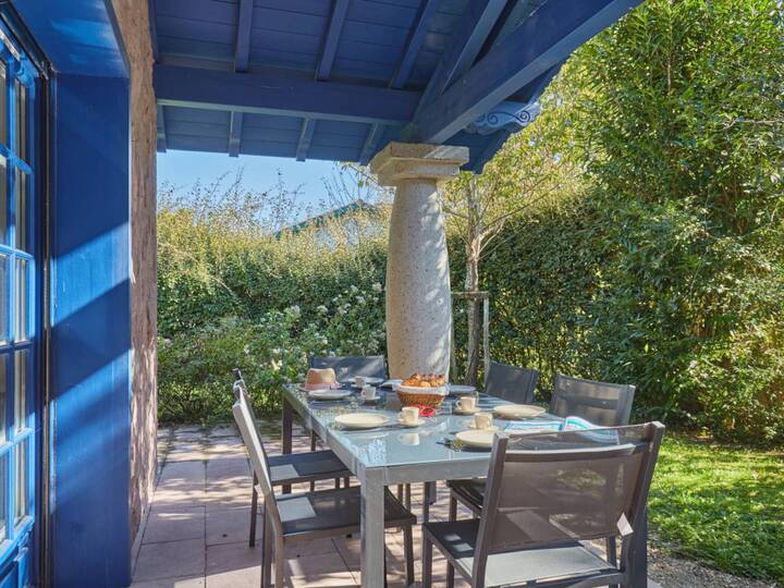 Domaine de Lana 4-Bed Retreat, Urrugne Villa 1002