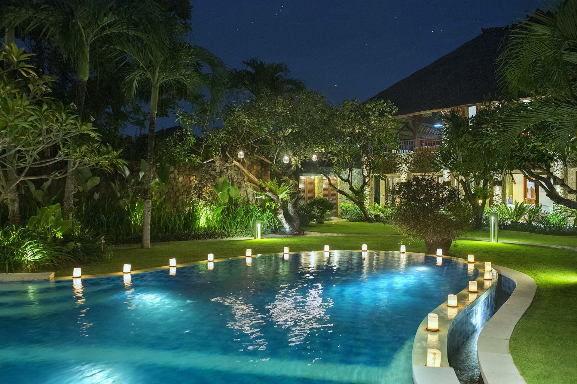 Luxury 5 Bedroom Villa with Private Pool, Bali Villa 1057
