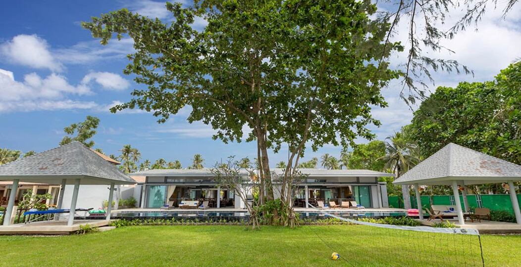 Dreamy Villa with Modern Amenities,1048