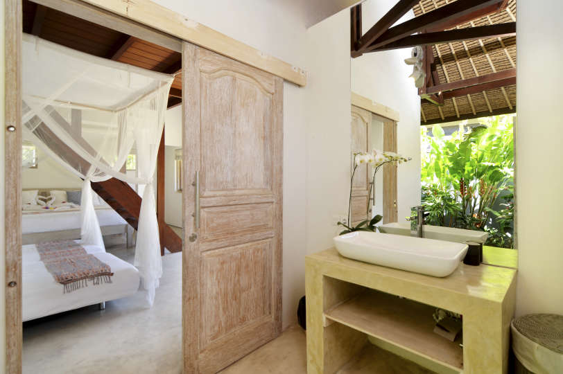 Renting Your Own 5 Star Private Villa at the Best Rate in Canggu, Villa Bali 2018