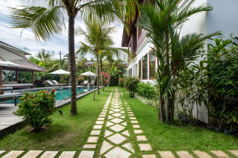Rent Your Dream Holiday Villa with Private Pool in Seminyak’s most Exclusive Neighbourhood, Villa Bali 2034
