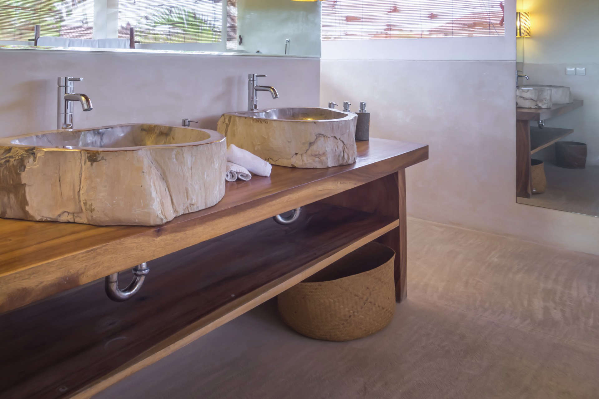 Imagine Your Family Renting a Luxury Holiday Villa Close to Seminyak’s Main Attractions, Villa Bali 2053