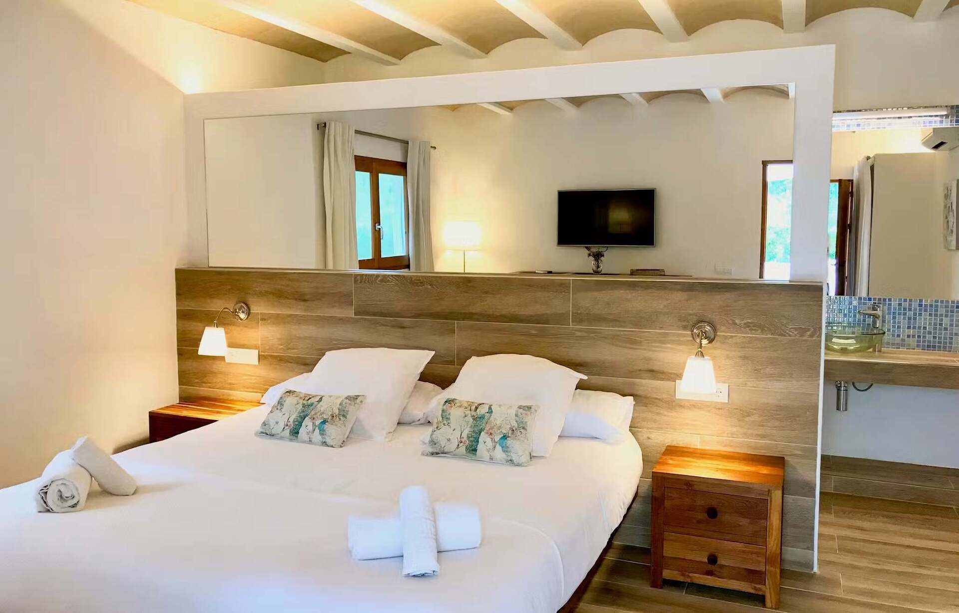 5 Star Villa La Verna Grande – An Elegant Ibiza Hideaway
