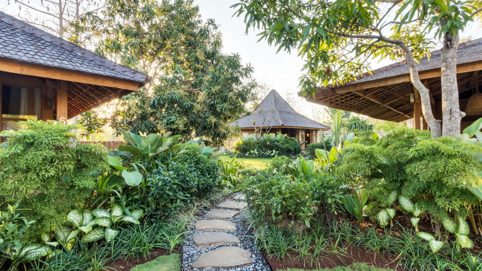 At Last, Rent Your Own 5 Star Private Villa in Kabupaten Badung at an Affordable Rate, Bali Villa 2133