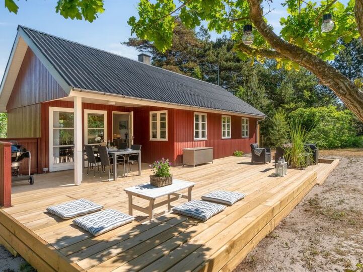Perfect Family Retreat, Aakirkeby 1084, Aakirkeby, Denmark