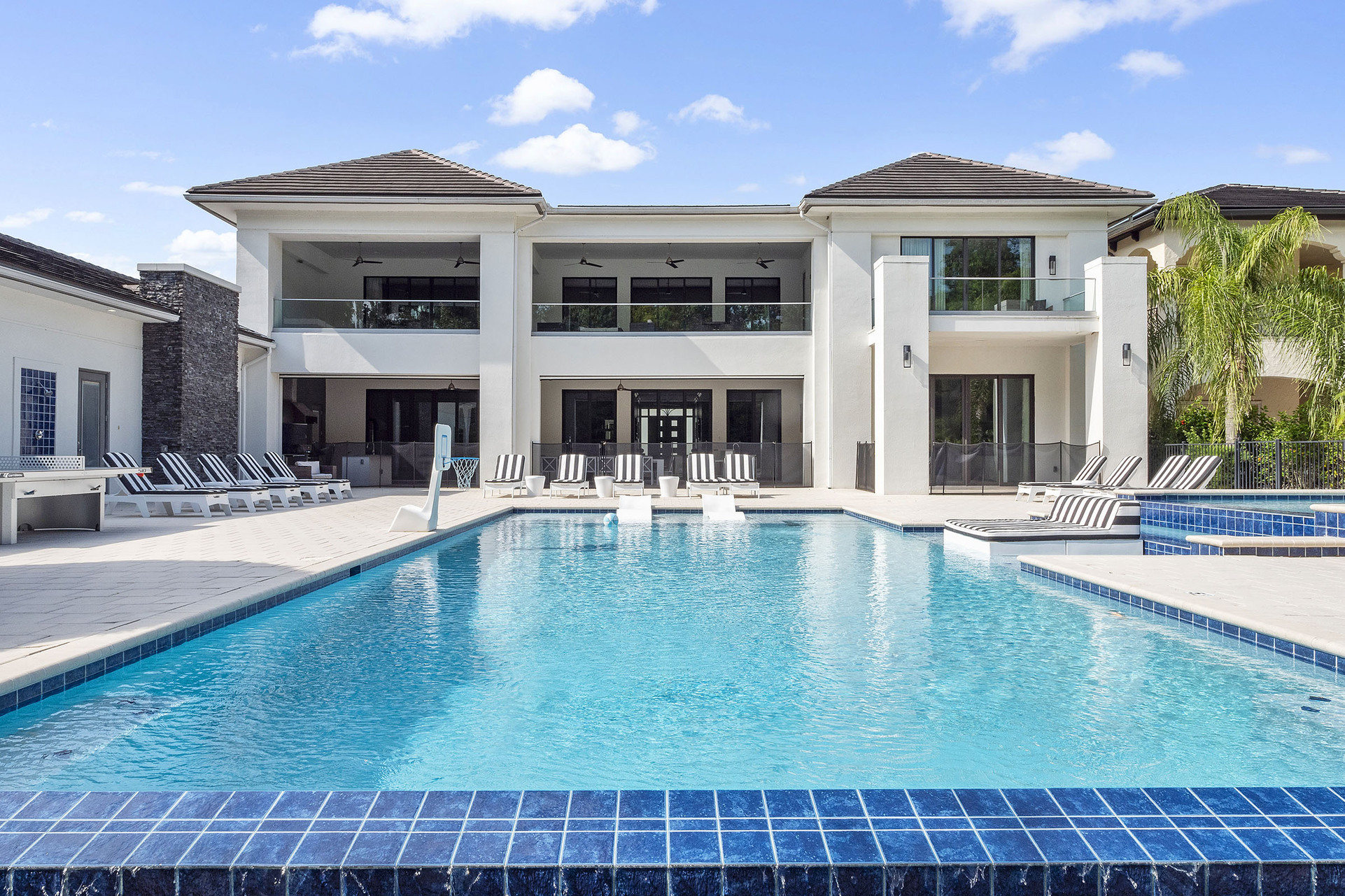 Sunny south facing location, take a morning lap or simply swim all day in your large private pool and spa