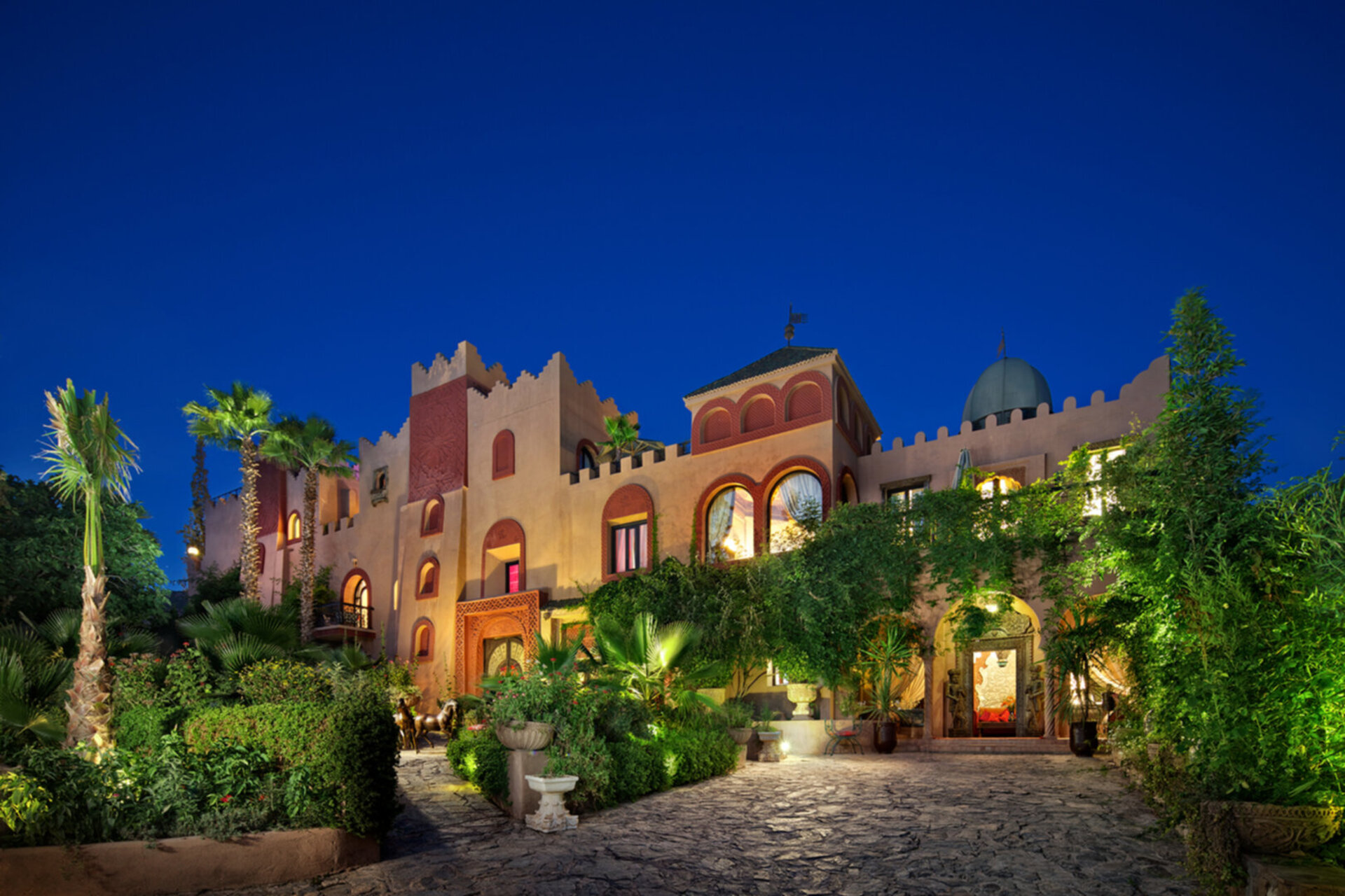 Timeless Retreat in the Atlas Mountains 1025