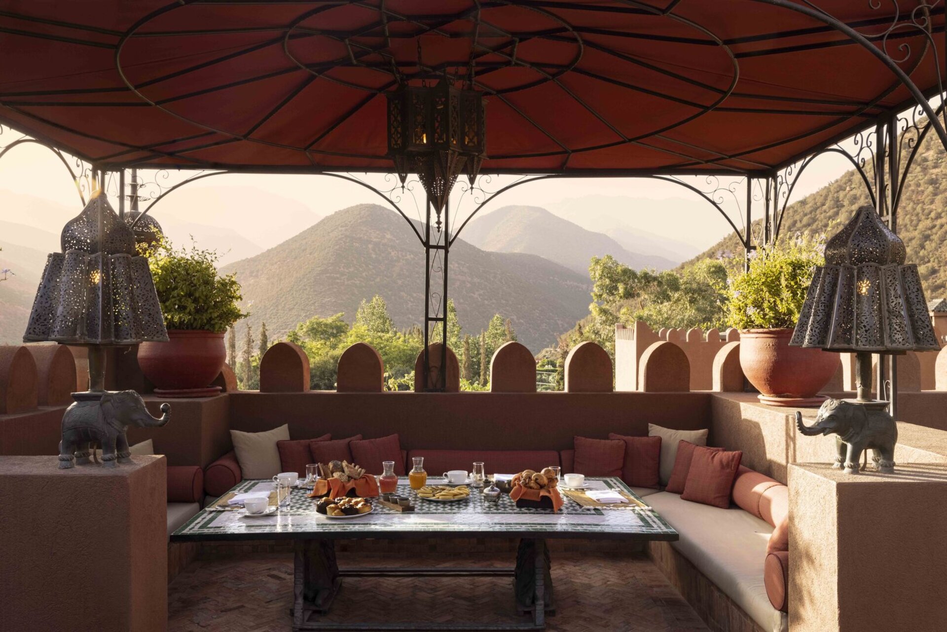 Timeless Retreat in the Atlas Mountains 1025