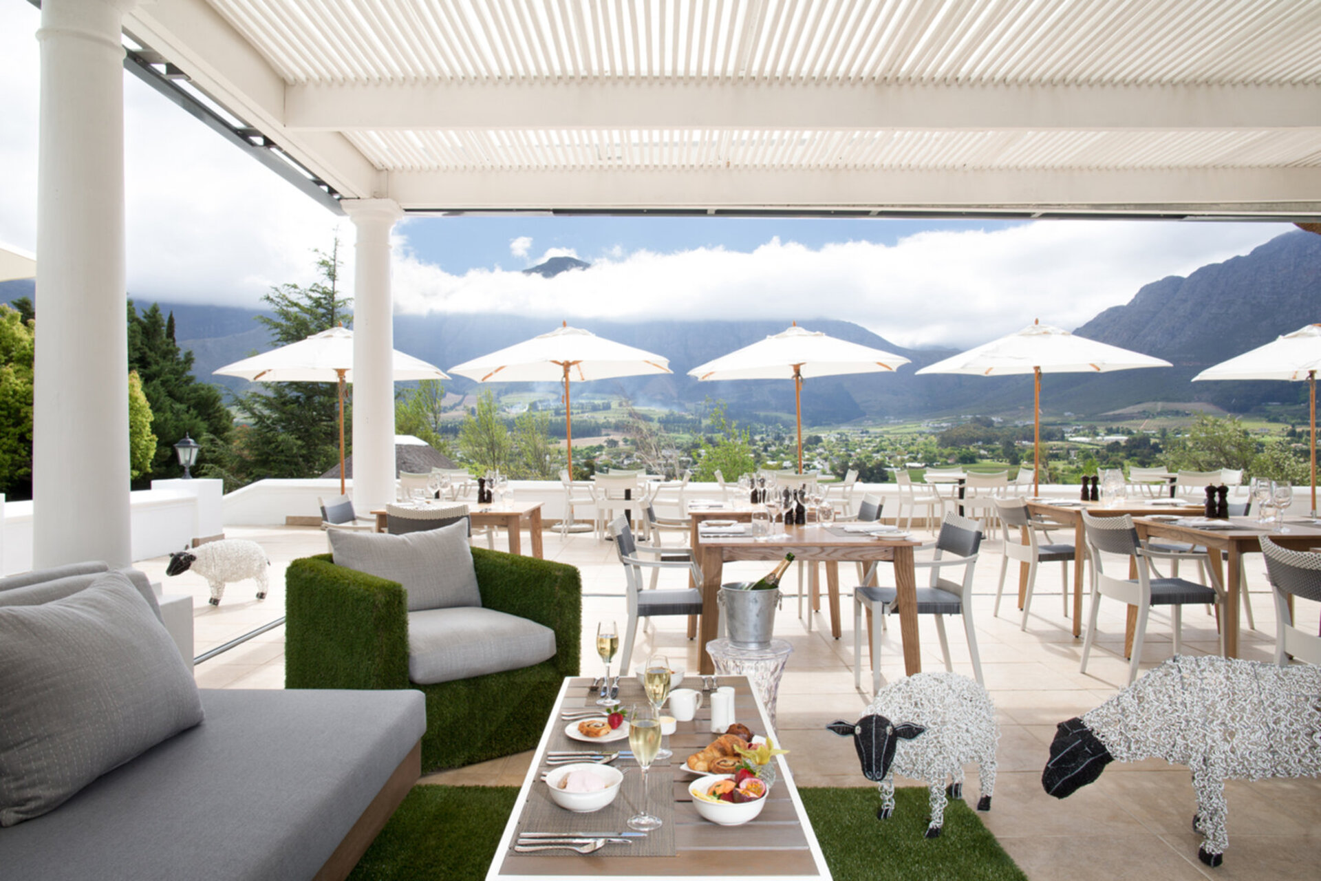 Breathtaking Views & Tranquil Luxury at Mont Rochelle, 1027