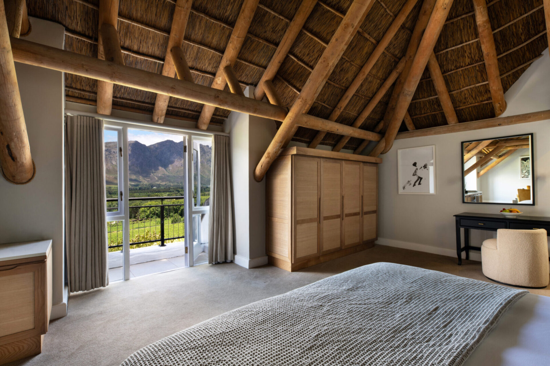 Breathtaking Views & Tranquil Luxury at Mont Rochelle, 1027