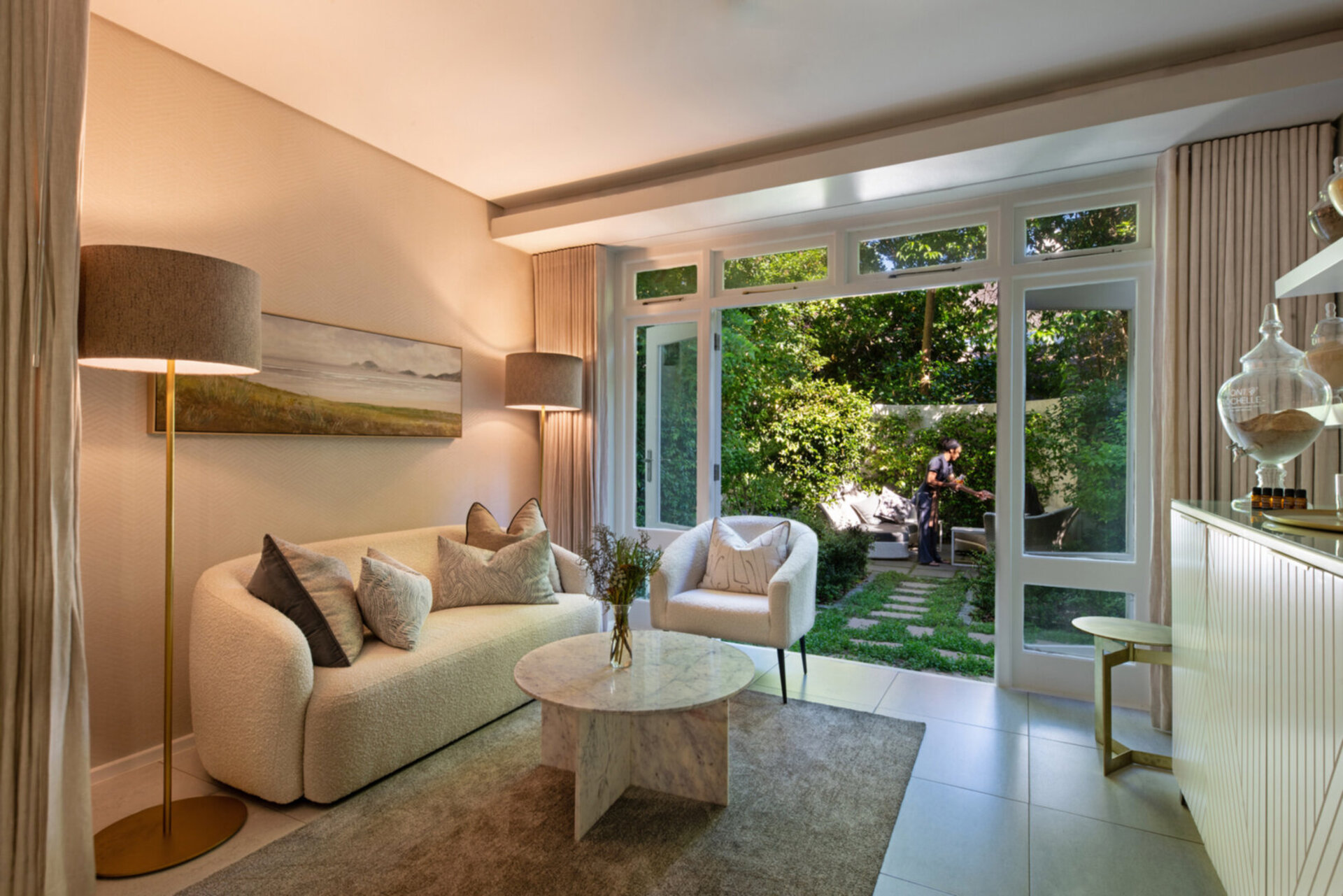 Breathtaking Views & Tranquil Luxury at Mont Rochelle, 1027