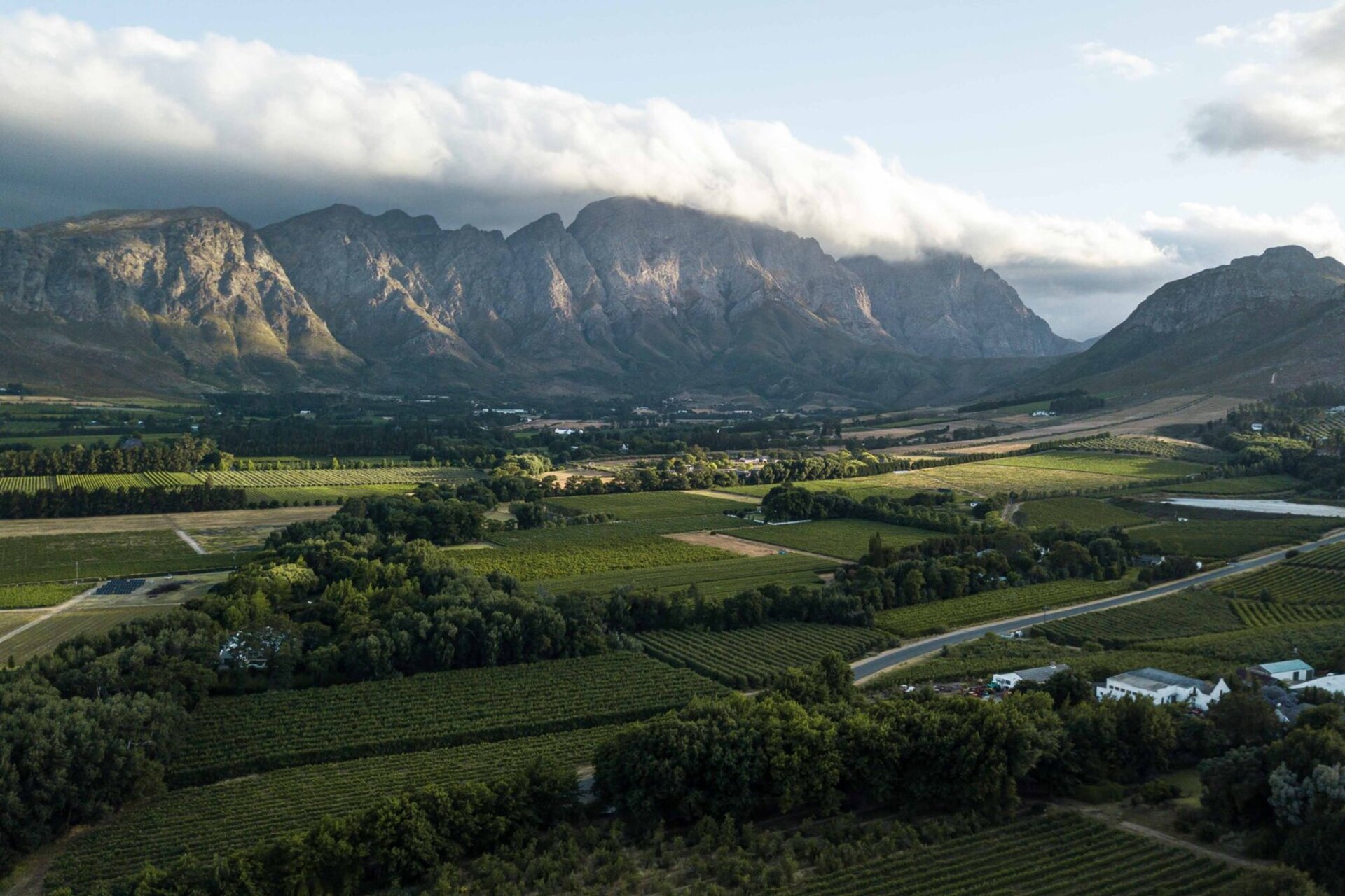 Breathtaking Views & Tranquil Luxury at Mont Rochelle, 1027