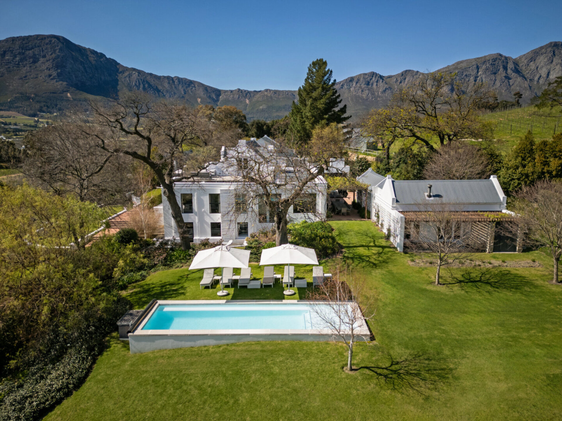 Mont Rochelle – A Luxurious Escape in Franschhoek, 1028
