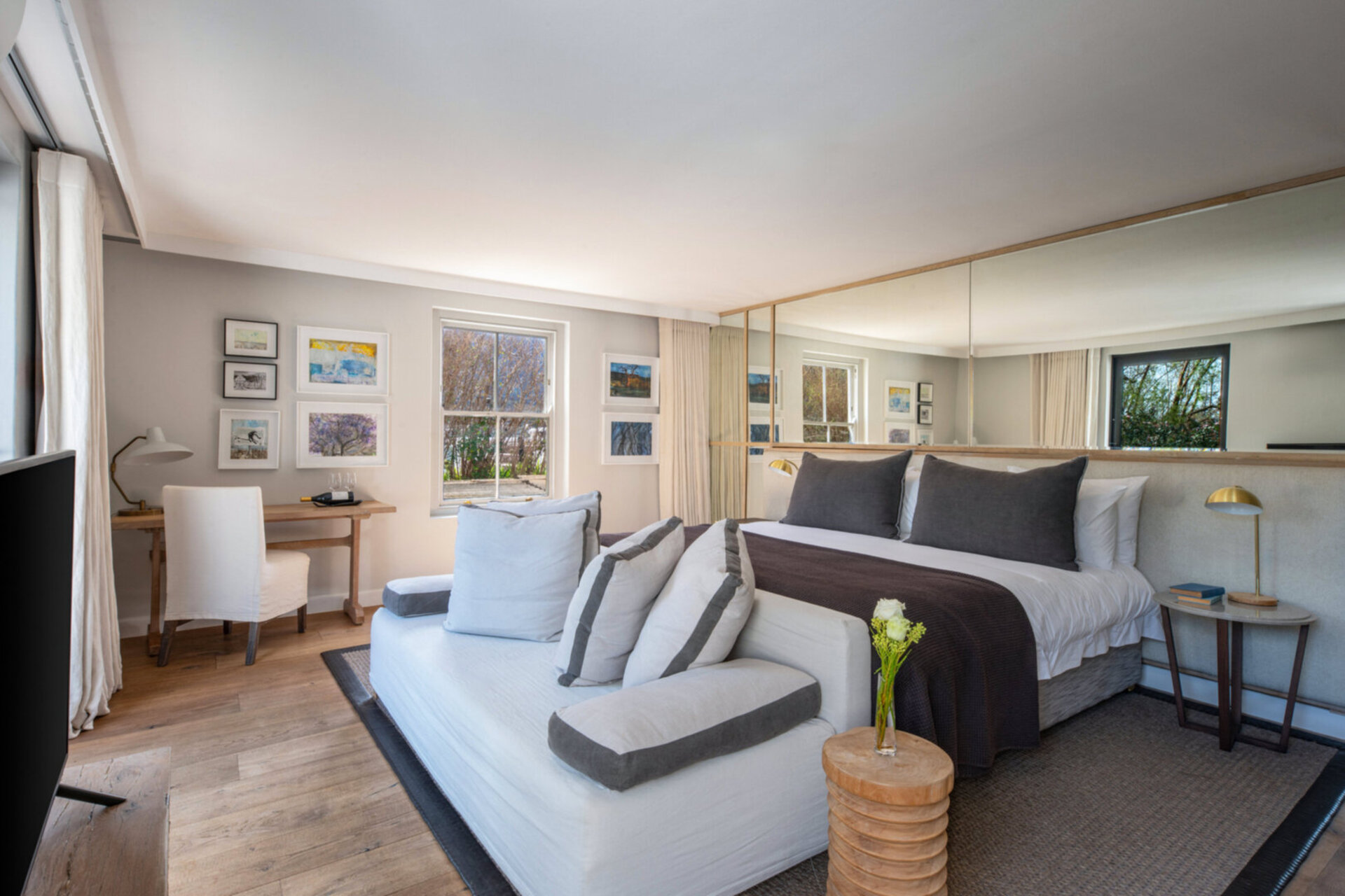 Mont Rochelle – A Luxurious Escape in Franschhoek, 1028