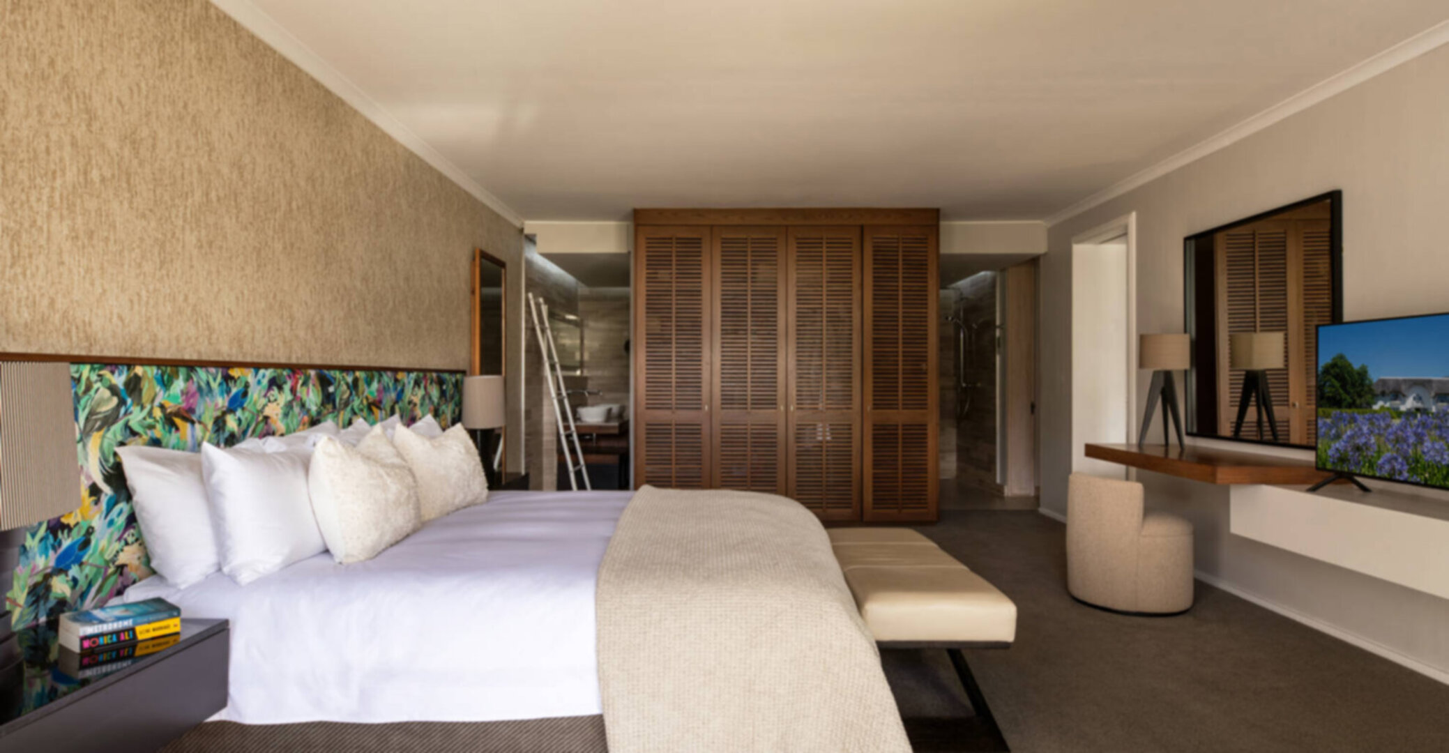 Cap Classique Vineyard Pool Suites with Private Pool 1043