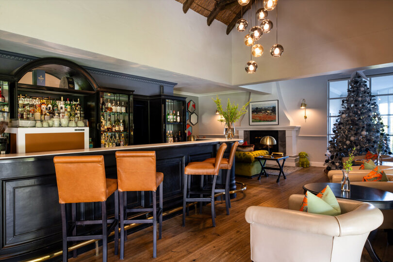 Viognier Room 1063