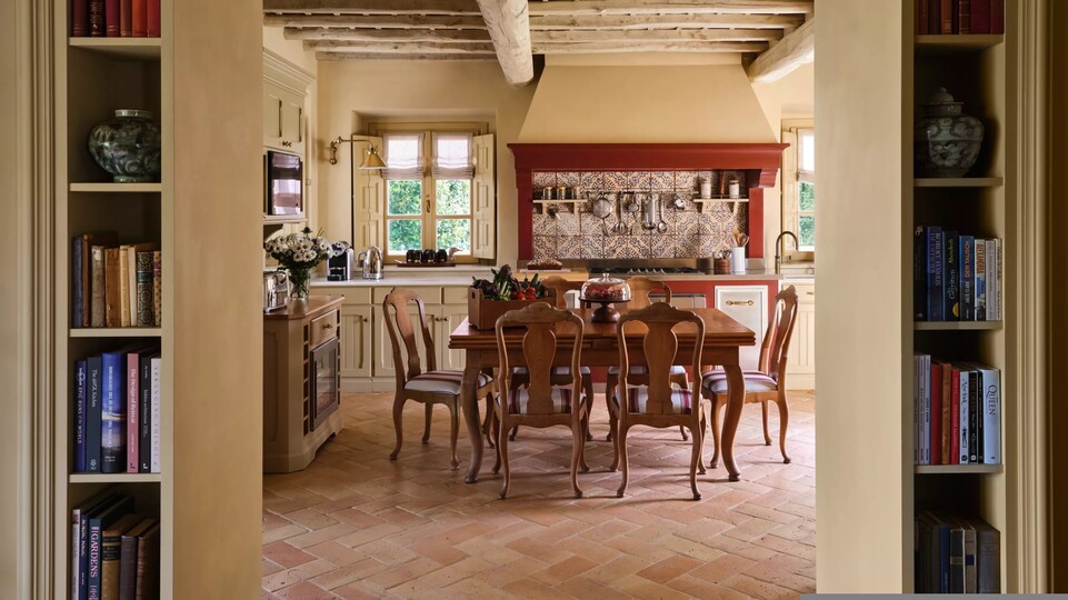 Luxury Countryside Escape in Val d’Orcia, Montalcino, Italy