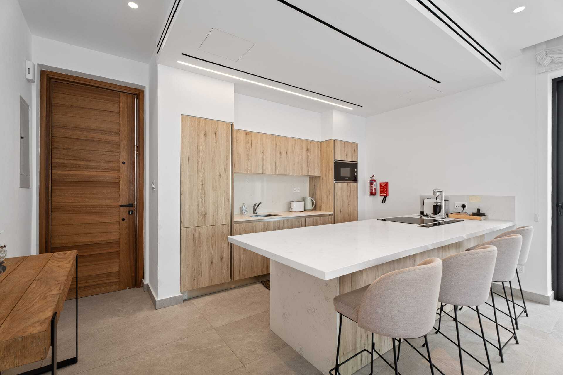 Modern Coastal Villa | 1029