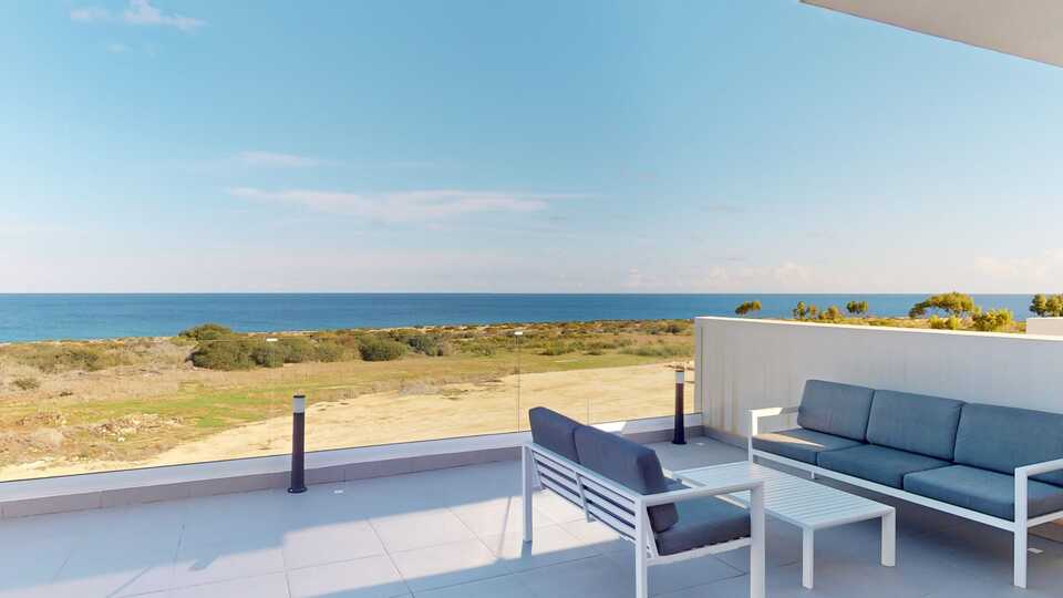 Luxury Coastal Escape | Villa 1033